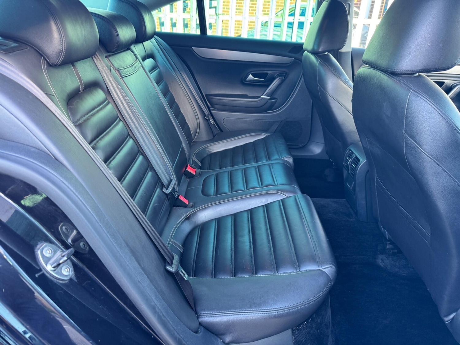 Used Volkswagen CC 2011 for sale - 76688517: Photo 35