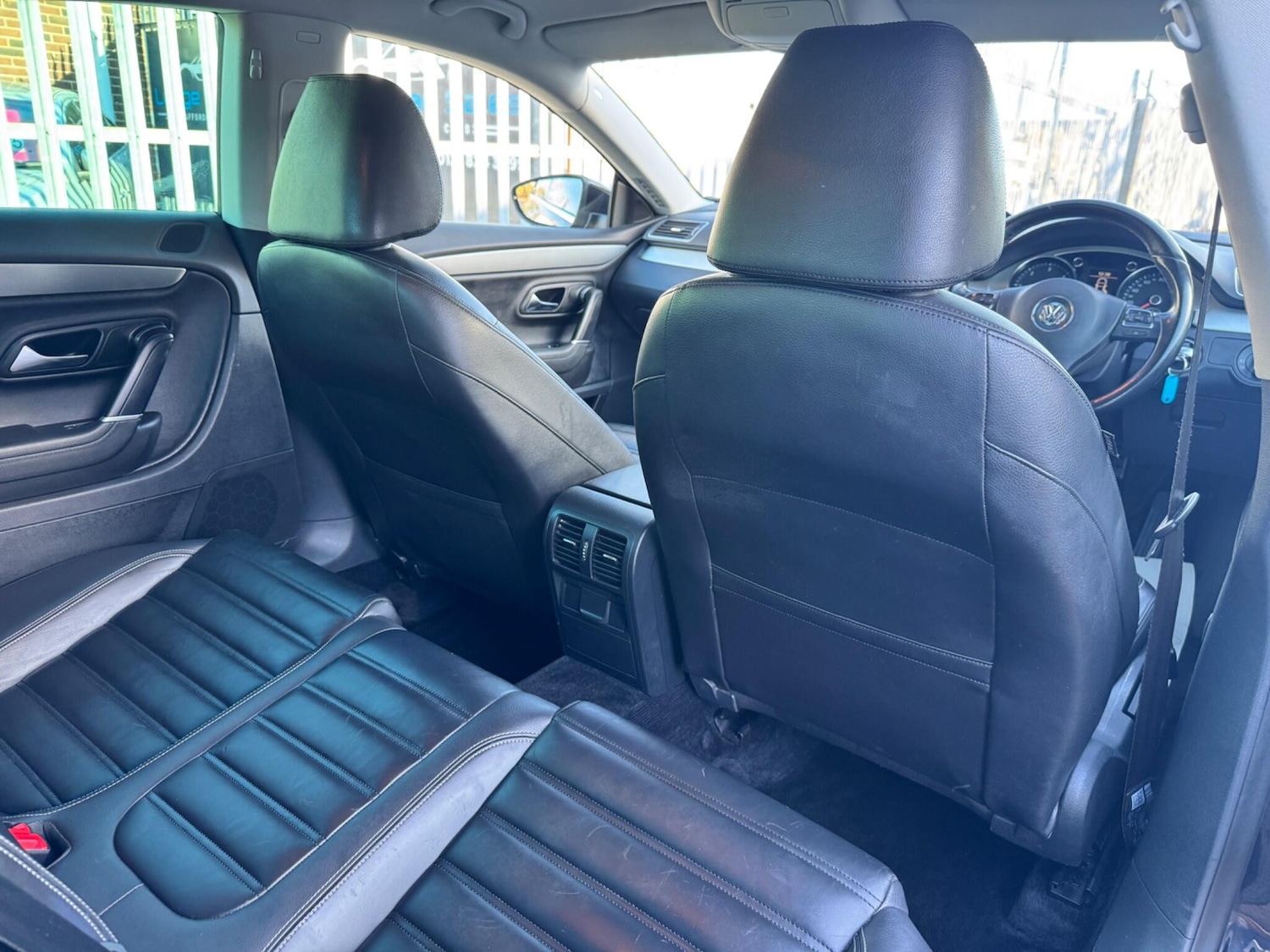 Used Volkswagen CC 2011 for sale - 76688517: Photo 36