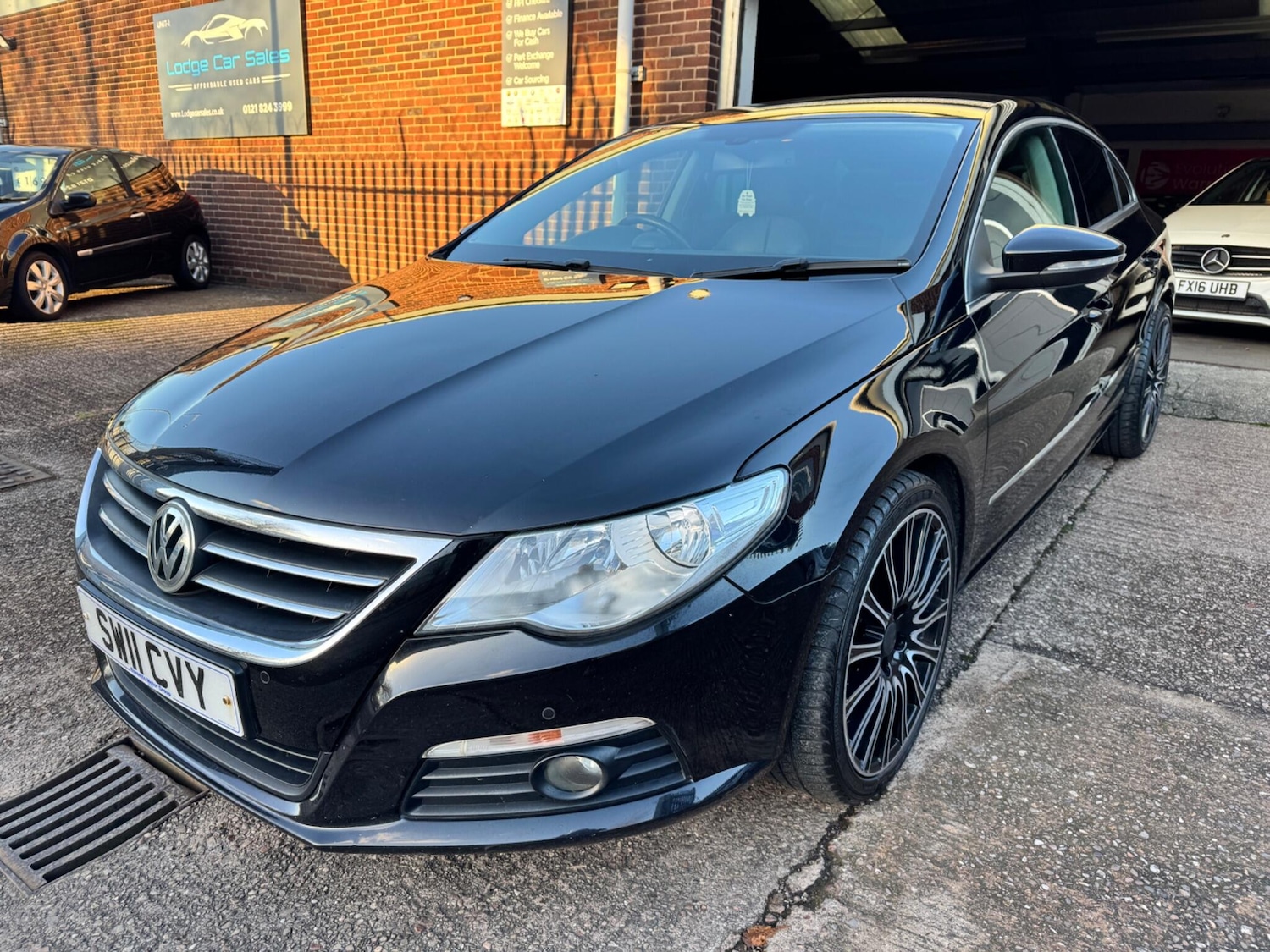 Used Volkswagen CC 2011 for sale - 76688517: Photo 4