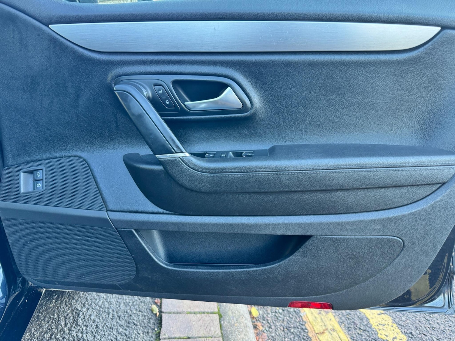 Used Volkswagen CC 2011 for sale - 76688517: Photo 44