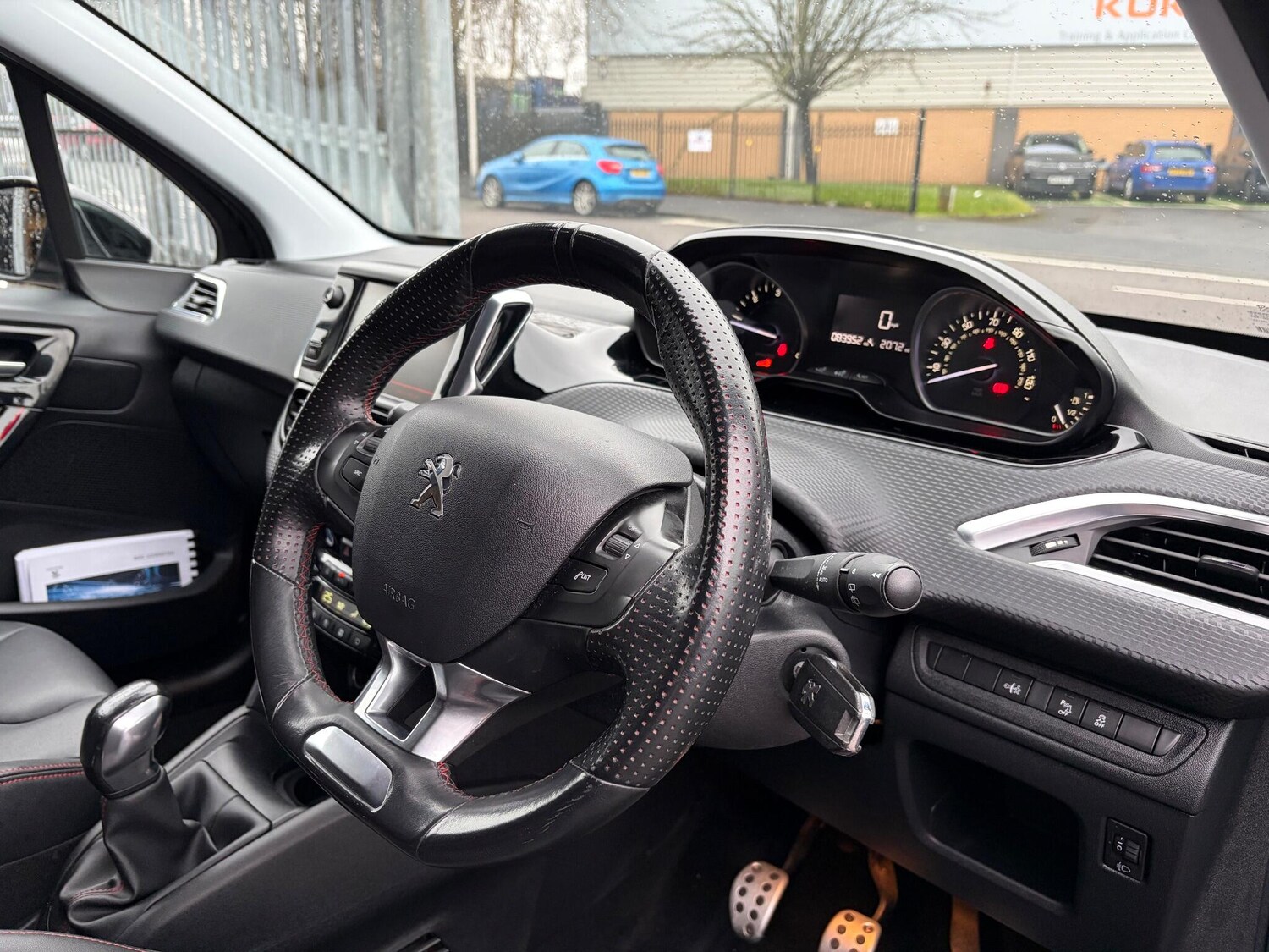 Used Peugeot 208 2017 for sale - 77468820: Photo 11