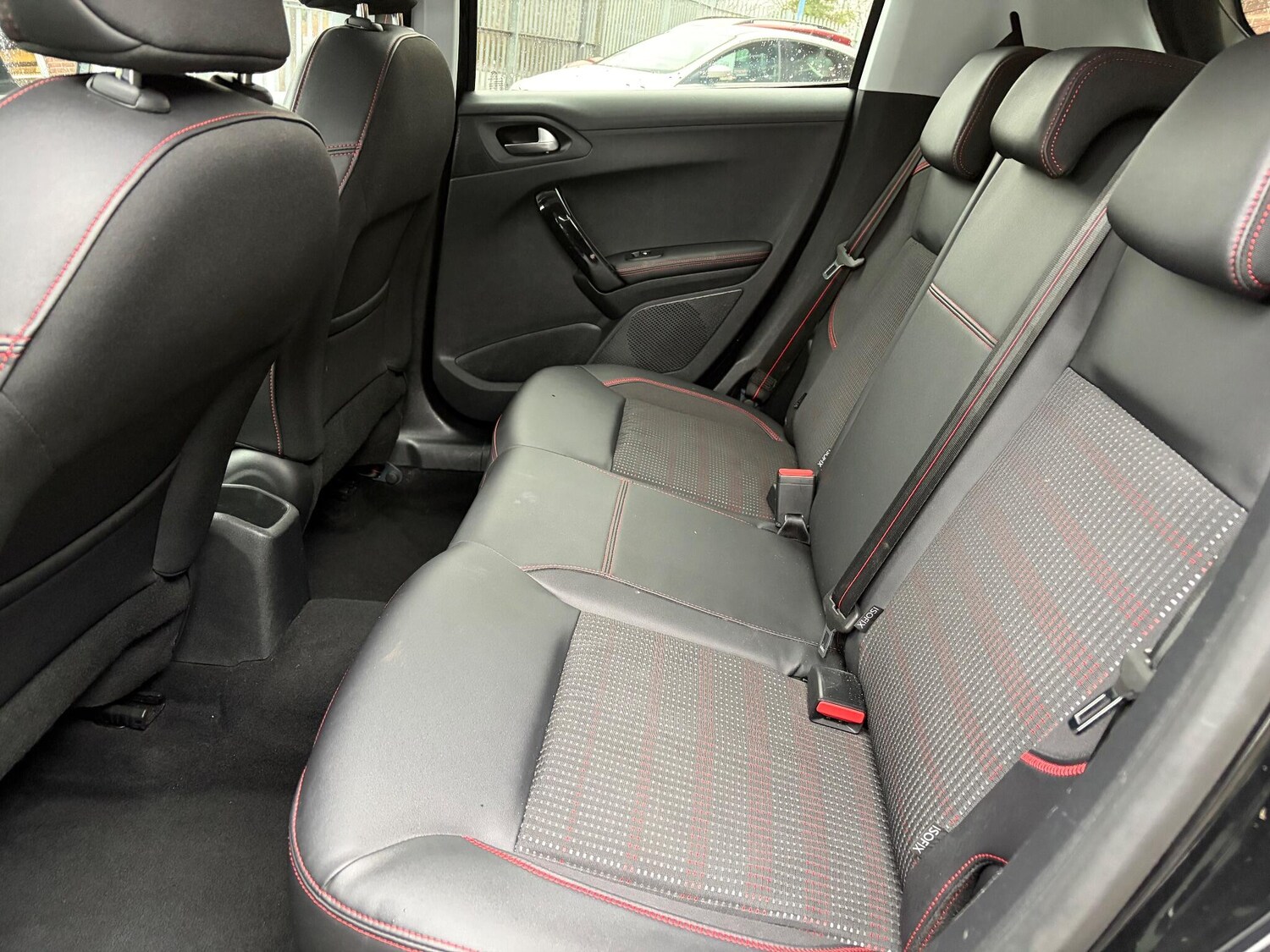 Used Peugeot 208 2017 for sale - 77468820: Photo 15