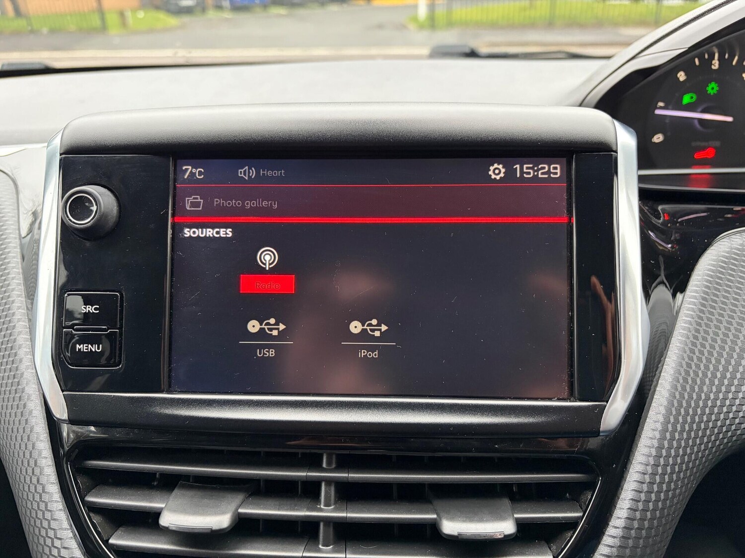 Used Peugeot 208 2017 for sale - 77468820: Photo 28