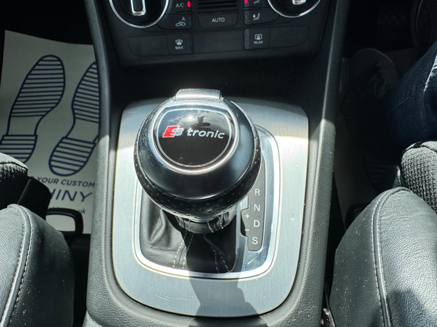 Vehicle 44