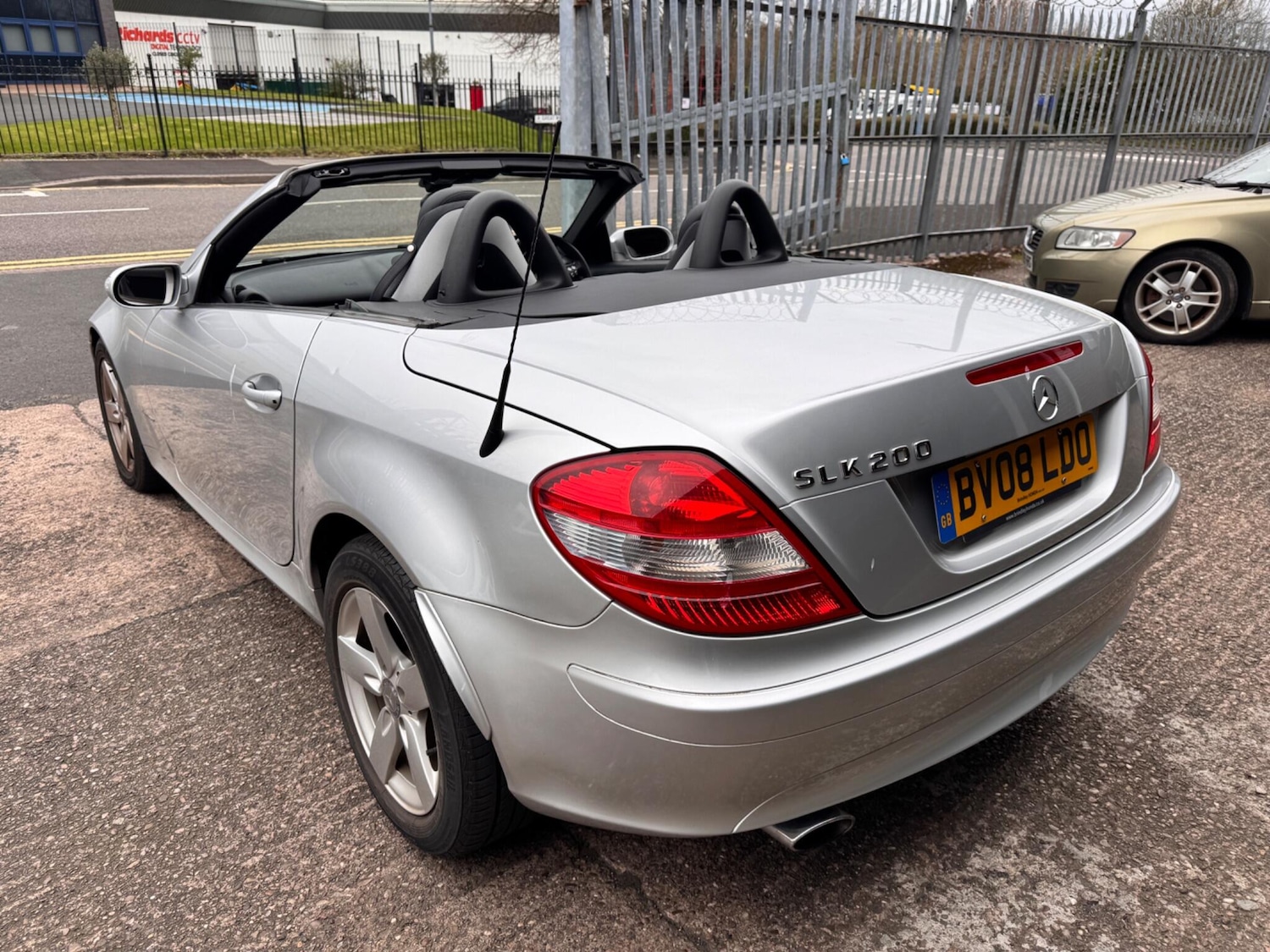 Used Mercedes-Benz SLK for sale - 78100646: Photo 2