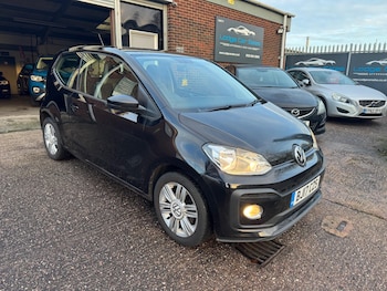 Used Volkswagen up! 2017 for sale - 76964565: Photo