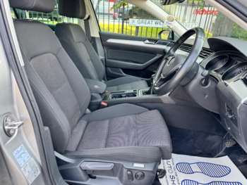 Used Volkswagen Passat 2017 for sale - 74957774: Photo