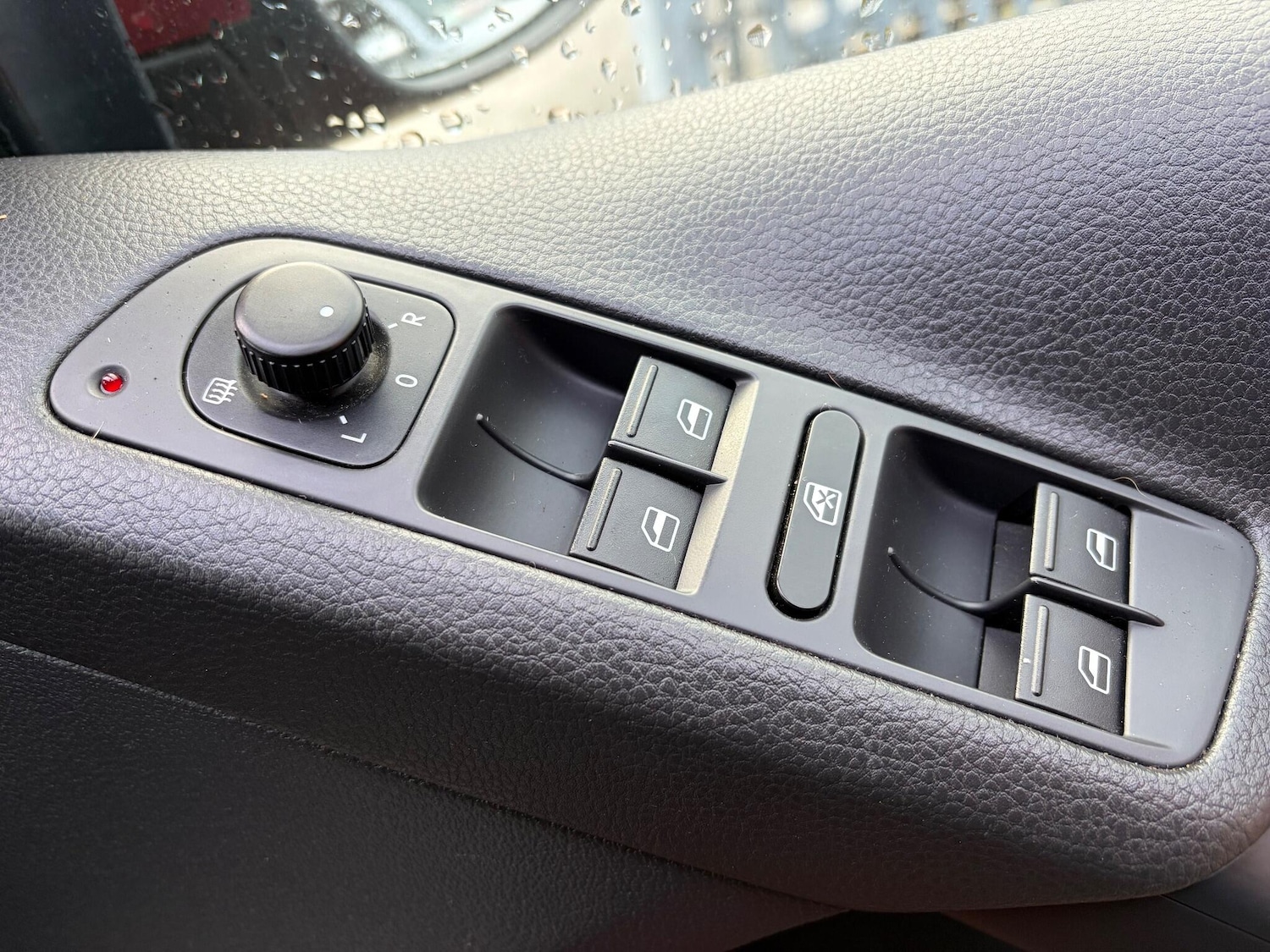 Used Volkswagen Tiguan for sale - 77794227: Photo 29