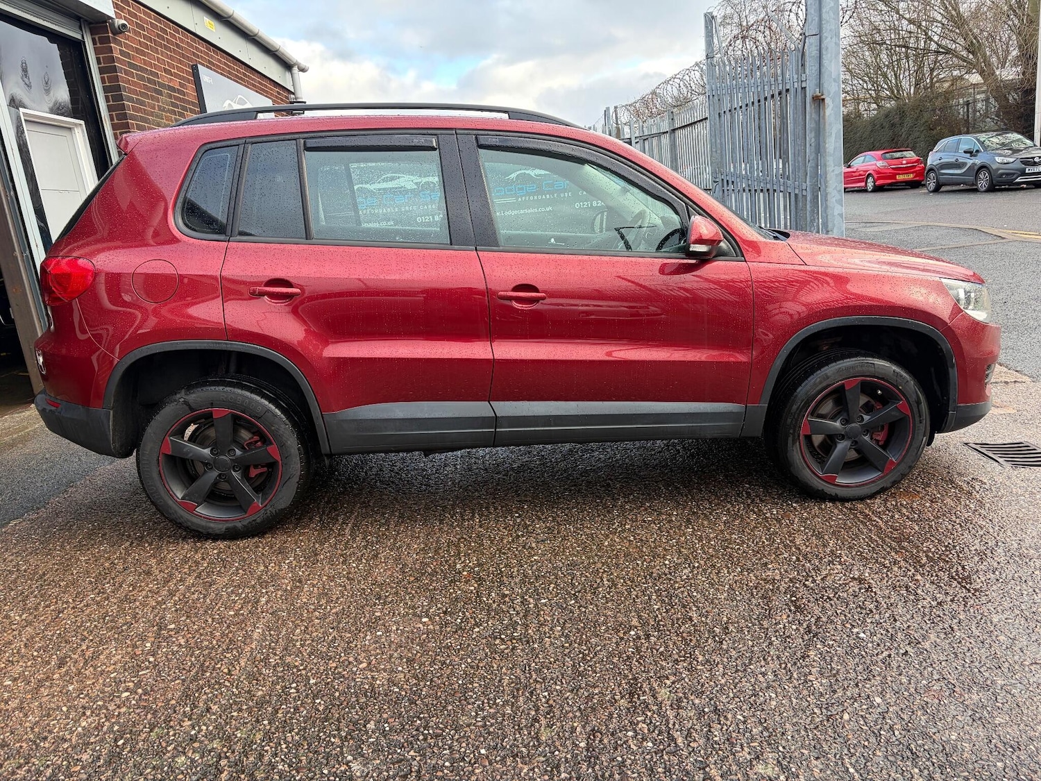 Used Volkswagen Tiguan for sale - 77794227: Photo 9