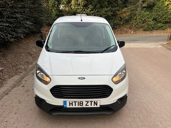 Used Ford Transit Courier 2018 for sale - 79258903: Photo
