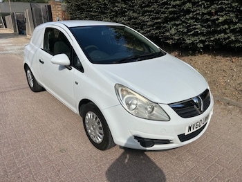 Used Vauxhall Corsa 2010 for sale - 79258902: Photo