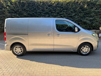 Used Vauxhall Vivaro 2020 for sale - 79474784: Photo