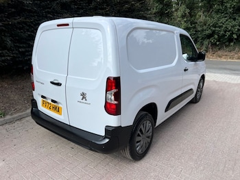 Used Peugeot Partner 2022 for sale - 79258900: Photo