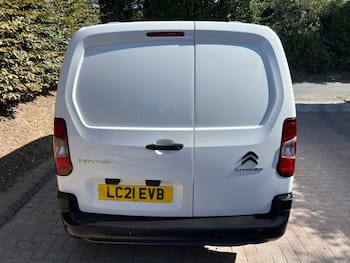 Used Citroen Berlingo 2021 for sale - 79870650: Photo