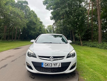 Used Vauxhall Astra 2013 for sale - 78892335: Photo
