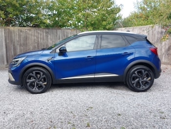 Used Renault Captur 2023 for sale - 76058961: Photo