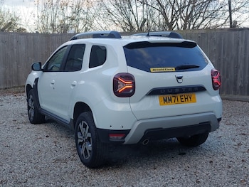 Used Dacia Duster 2021 for sale - 77379627: Photo
