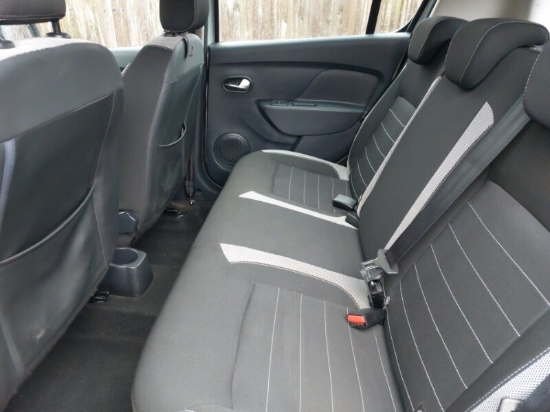 Used Dacia Sandero Stepway 2016 for sale - 77518134: Photo 6