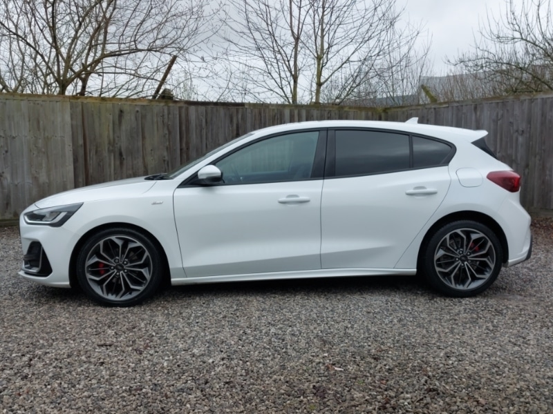 Used Ford Focus 2023 for sale - 77689646: Photo 4