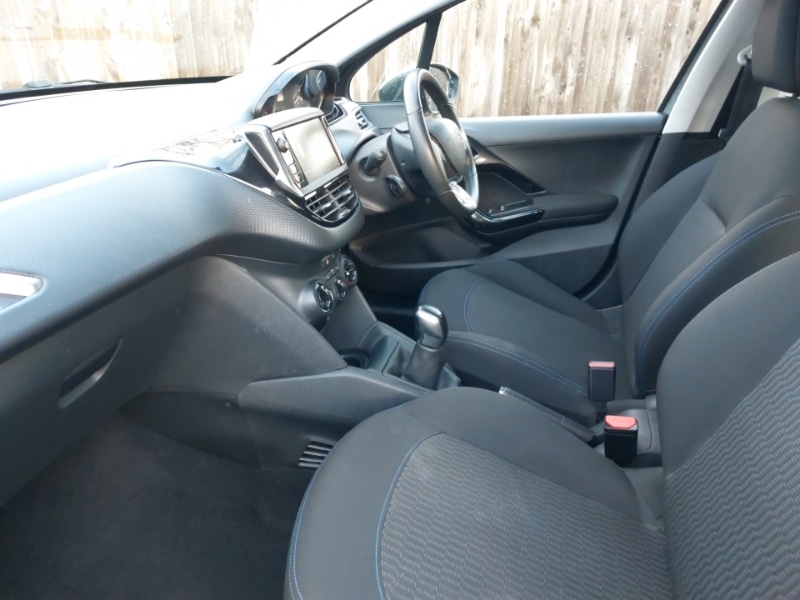 Used Peugeot 208 2019 for sale - 77289759: Photo 5