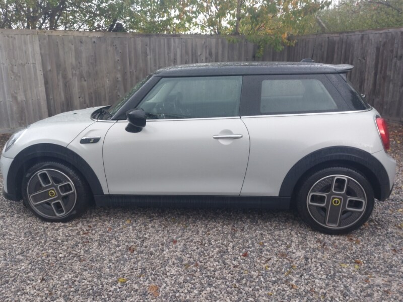 Used MINI Hatch 2022 for sale - 76418730: Photo 4