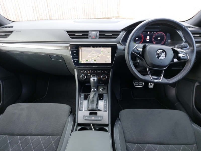 Used Skoda Superb 2023 for sale - 78113615: Photo 2