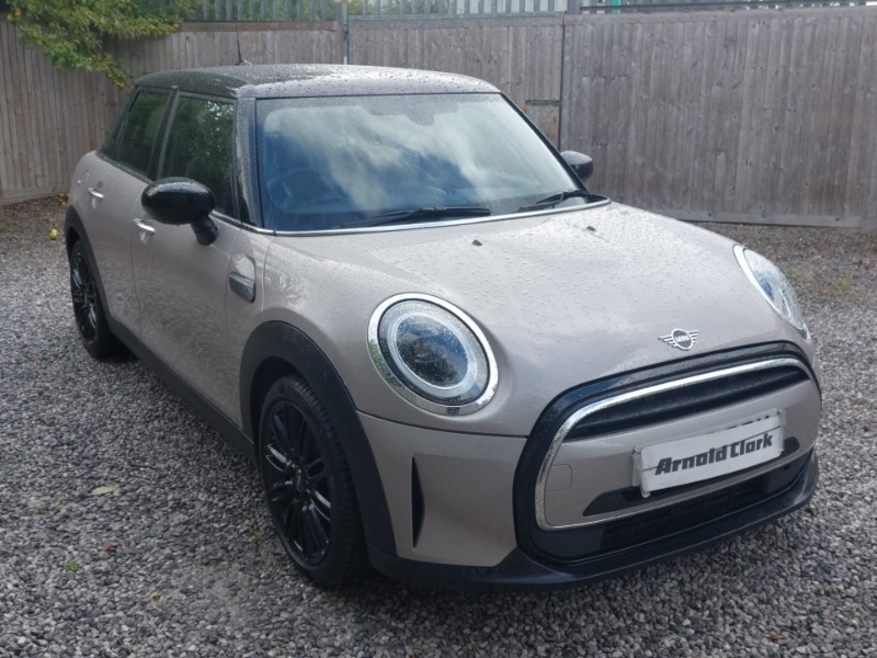 Used MINI Cooper 2022 for sale - 76763689: Photo 1