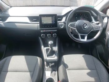 Used Renault Captur 2022 for sale - 78910228: Photo