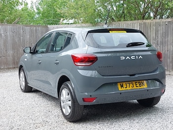 Used Dacia Sandero 2023 for sale - 78515424: Photo