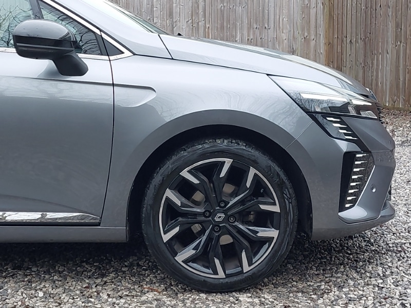 Used Renault Clio 2024 for sale - 77385709: Photo 12