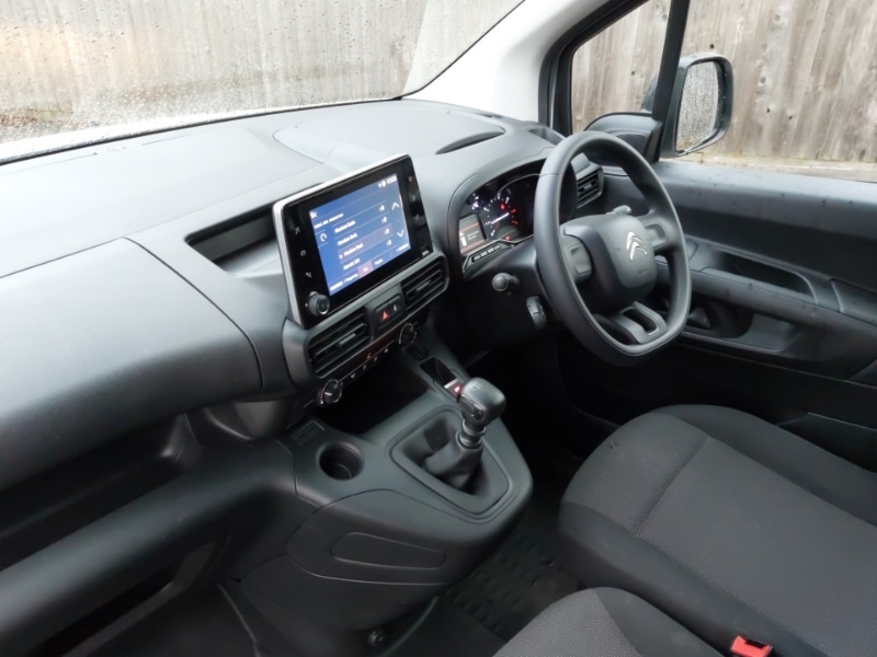 Used Citroen Berlingo 2024 for sale - 76763688: Photo 2