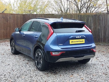 Used Kia Niro 2023 for sale - 76795231: Photo