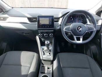Used Renault Captur 2020 for sale - 78151217: Photo
