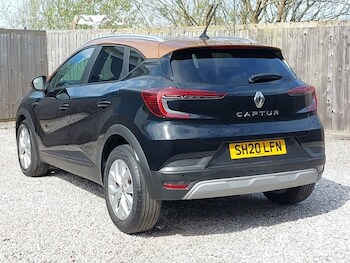 Used Renault Captur 2020 for sale - 78151217: Photo