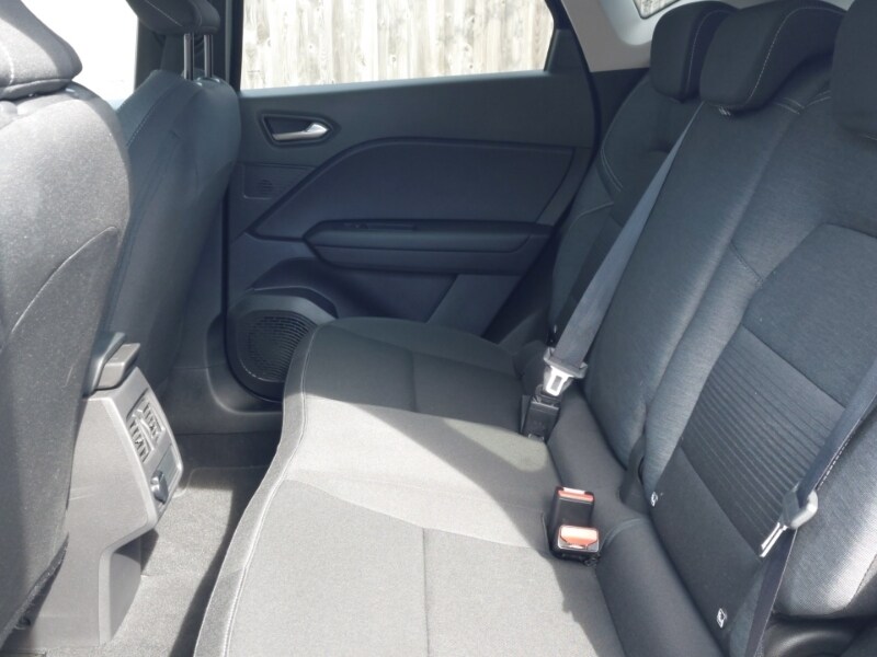 Used Renault Captur 2020 for sale - 78151217: Photo 6