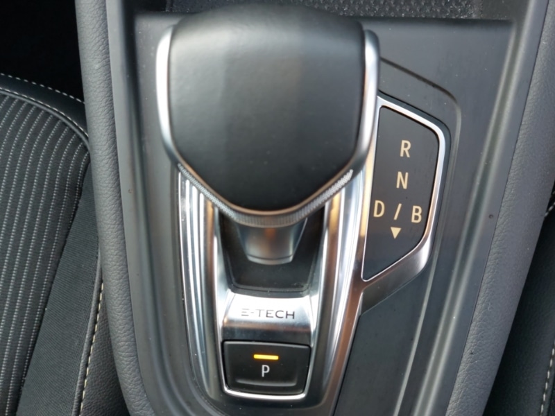 Used Renault Captur 2023 for sale - 77750935: Photo 16