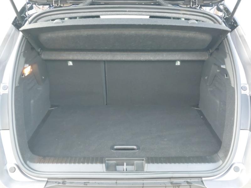 Used Renault Captur 2023 for sale - 77750935: Photo 8