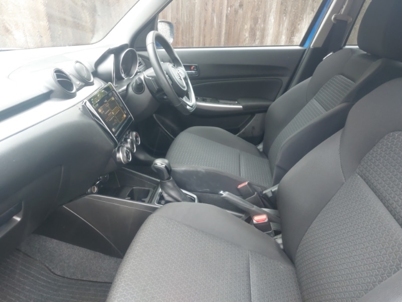 Used Suzuki Swift 2022 for sale - 77073636: Photo 5