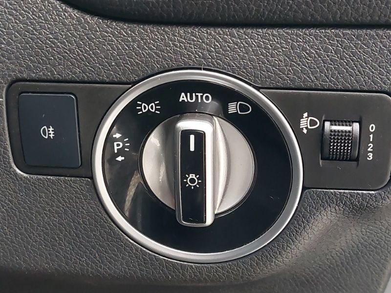 Used Mercedes-Benz GLA 2018 for sale - 77663921: Photo 14