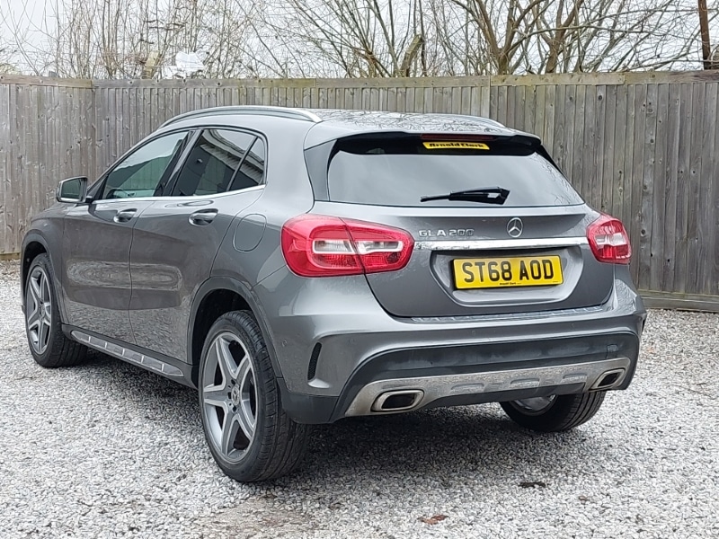Used Mercedes-Benz GLA 2018 for sale - 77663921: Photo 3