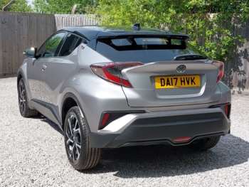 Used Toyota C-HR 2017 for sale - 74760845: Photo