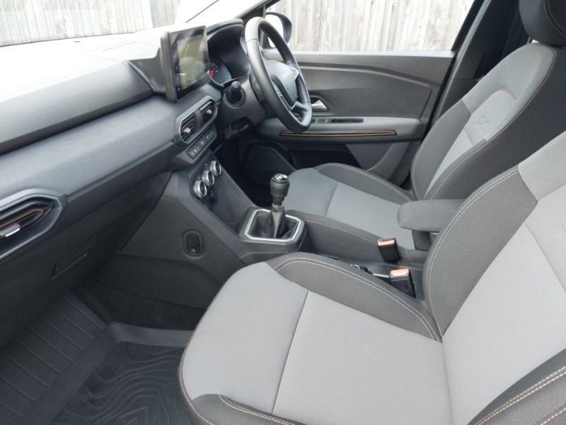 Used Dacia Sandero Stepway 2025 for sale - 77938865: Photo 5