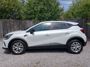 Used Renault Captur 2022 for sale - 79406642: Photo
