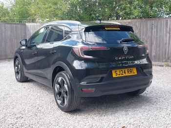 Used Renault Captur 2024 for sale - 79424887: Photo