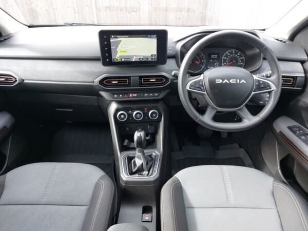 Used Dacia Sandero Stepway 2023 for sale - 76199161: Photo 2