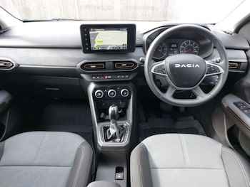 Used Dacia Sandero Stepway 2023 for sale - 76199161: Photo 2