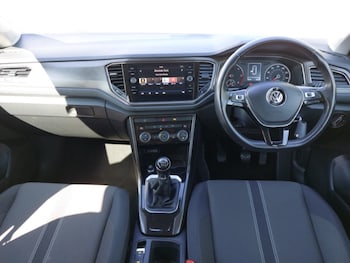 Used Volkswagen T-Roc 2019 for sale - 78369466: Photo