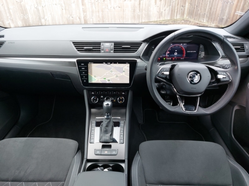 Used Skoda Superb 2023 for sale - 77448322: Photo 2