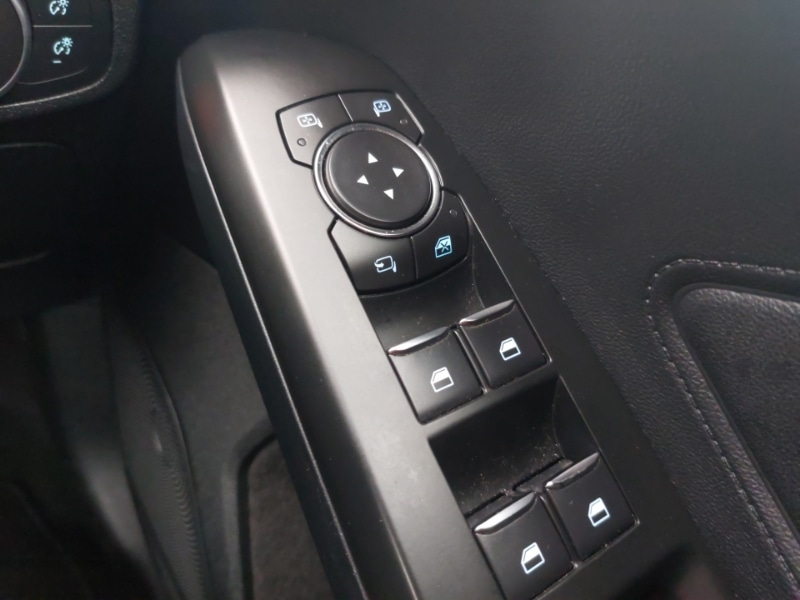 Used Ford Focus 2018 for sale - 76695940: Photo 13