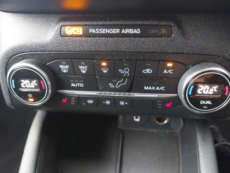 Used Ford Focus 2018 for sale - 76695940: Photo 16